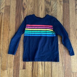 Primary navy long seller tee with rainbow stripes- size 6/7